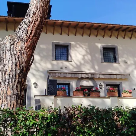 Gemelli Flower's House Rome