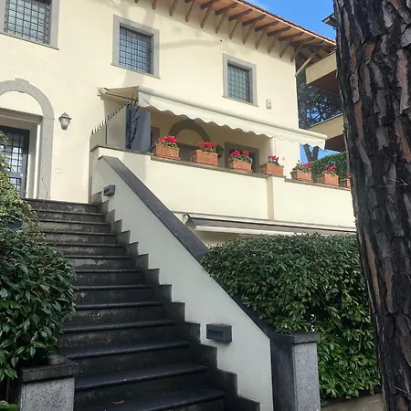 Gemelli Flower's House روما